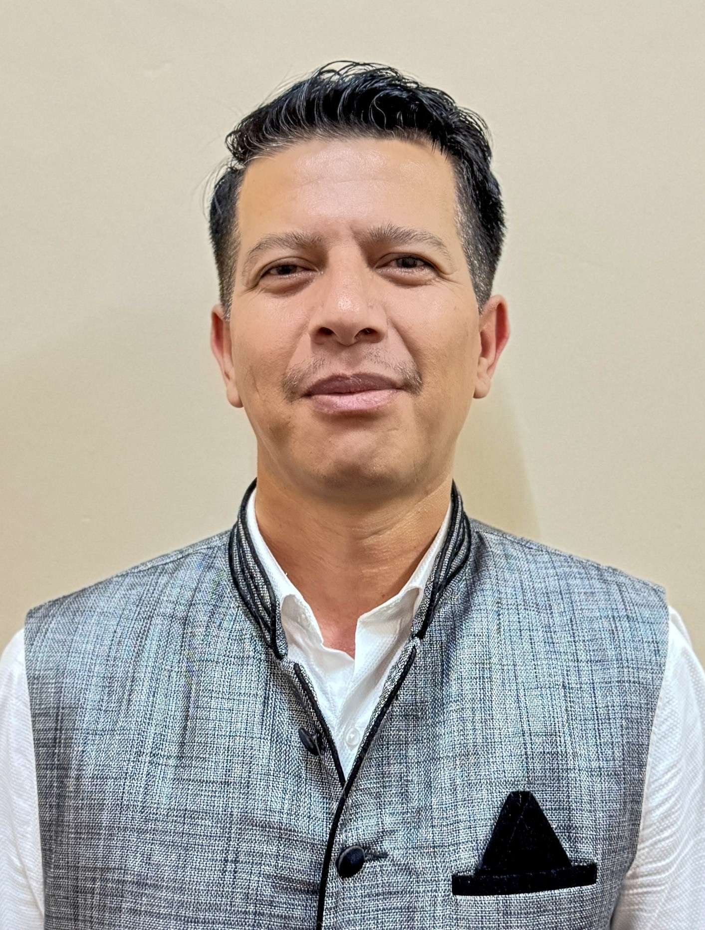 Mr. A Wanshai Shynret